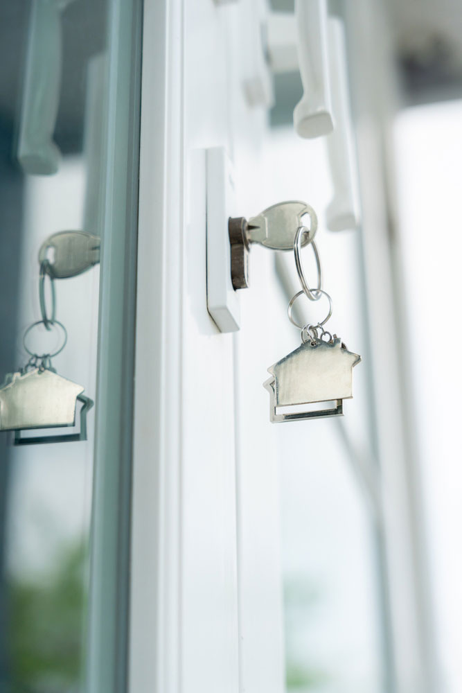 Quel est le prix pour changer une porte d'entrée ? Faites appel à nos experts