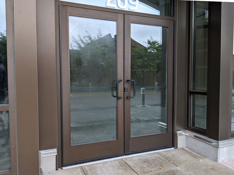 Porte d'entrée sur-mesure, Produits Français, Livraison et installation en 1 semaine
